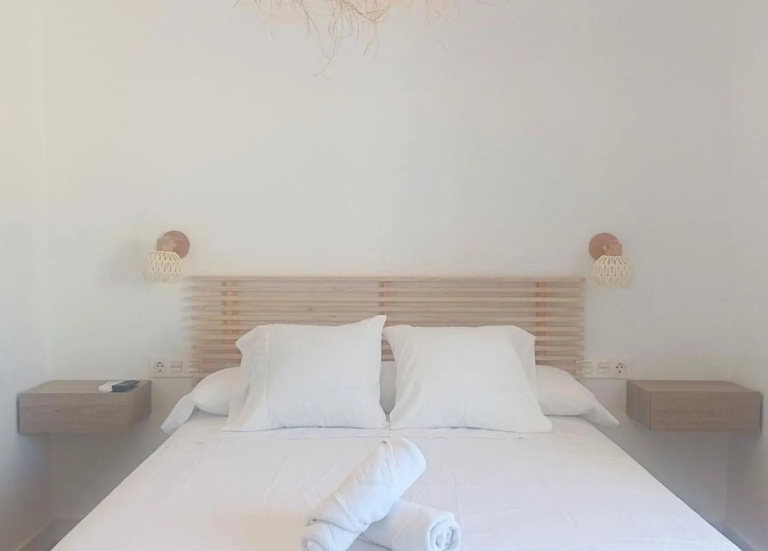 Guest house Hostal Casa Emilio Almeria Spain