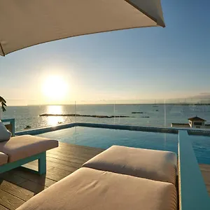 https://hotel-villa-chiquita.allmallorcahotels.com