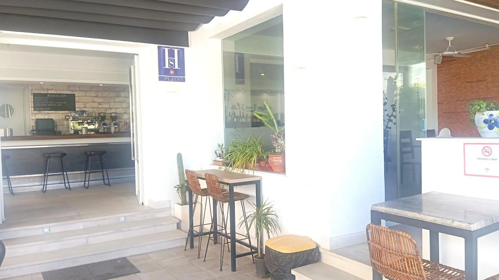Hostal Casa Emilio Almeria Guest house