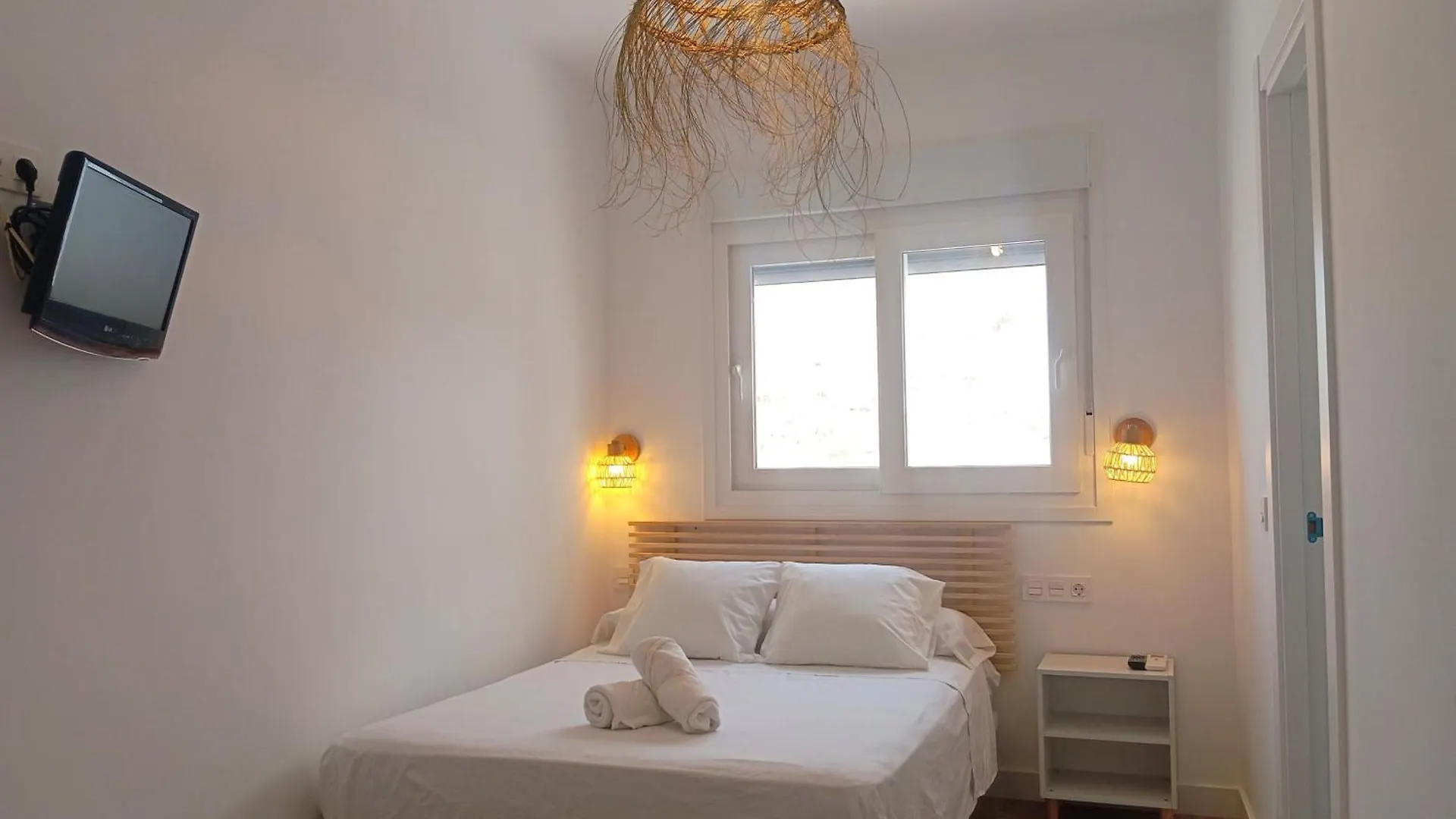 Hostal Casa Emilio Almeria Guest house